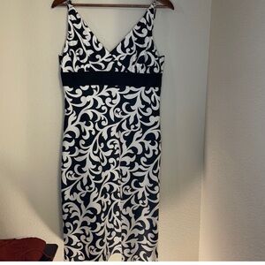 Ann Taylor below the knee black and white dress
